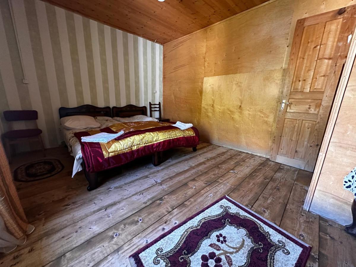 Guesthouse Angelina أوشغولي المظهر الخارجي الصورة